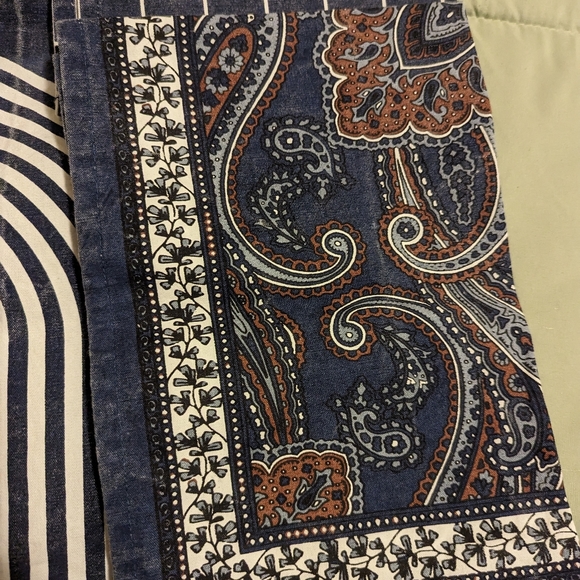 Allen + Roth Kitchen Towels - Picture 2 of 10